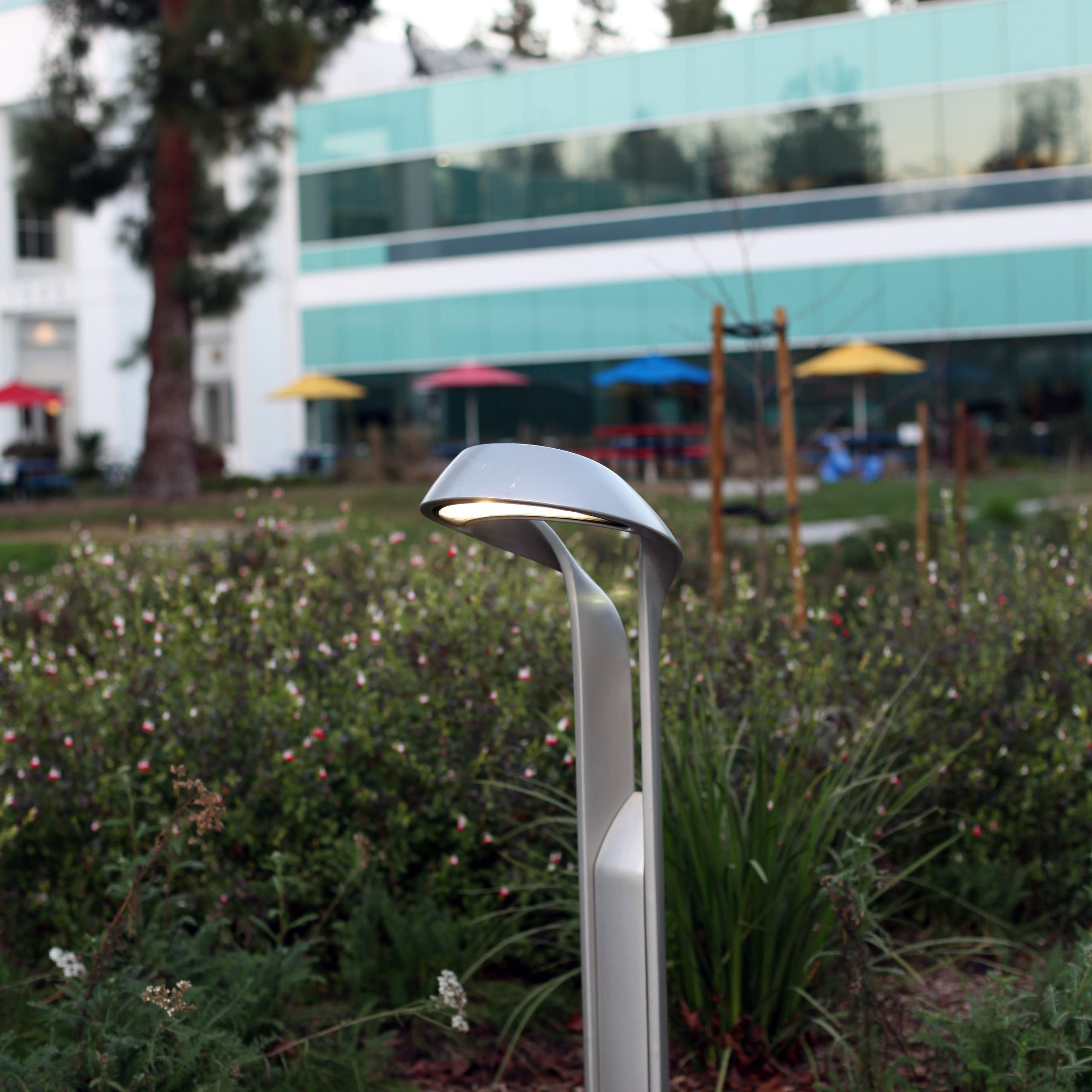 Google Outside Google - Landscape Forms