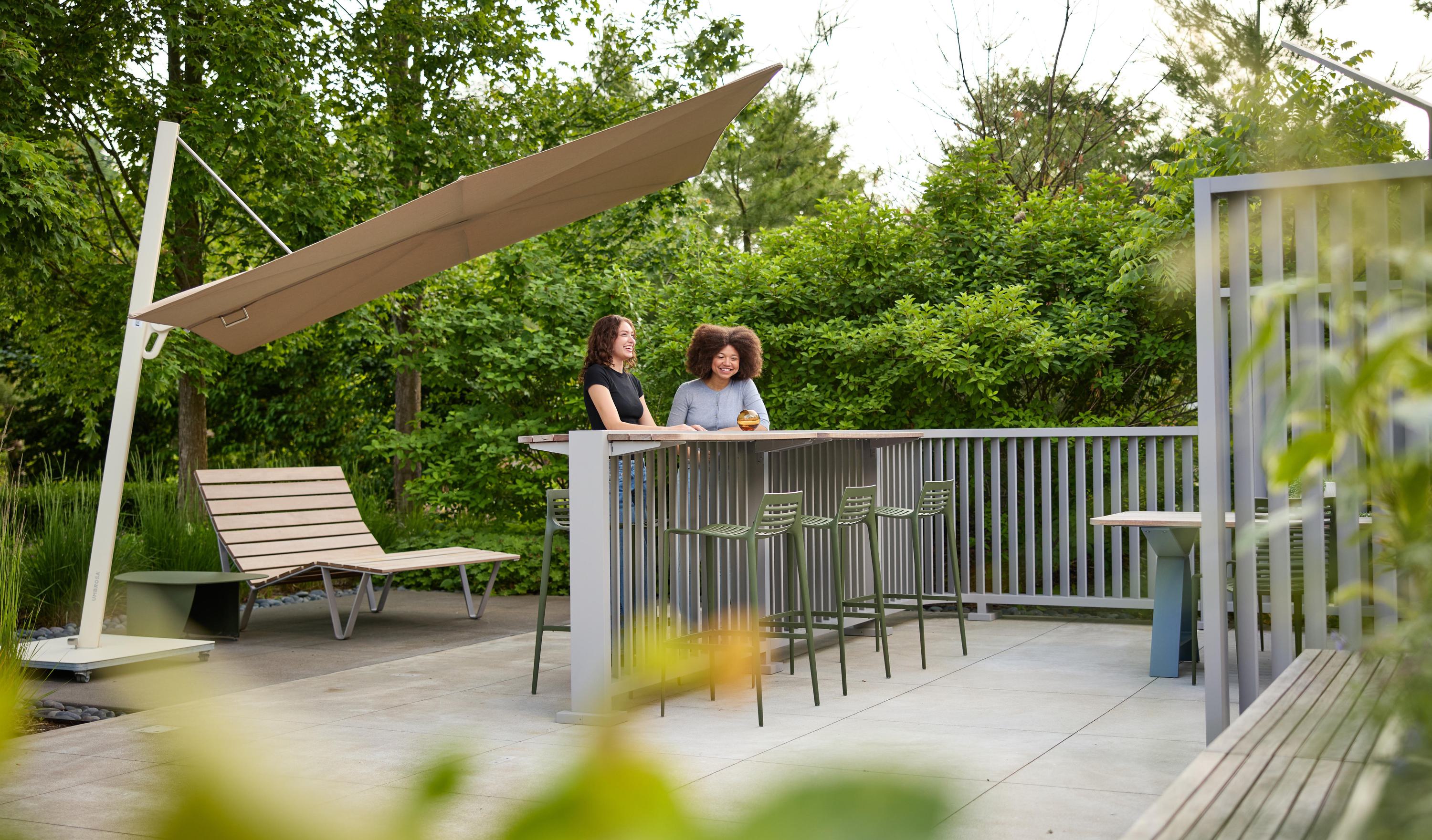 Chipman Stool - Landscape Forms