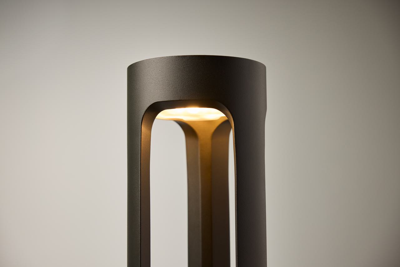 Outline Column Light - Landscape Forms