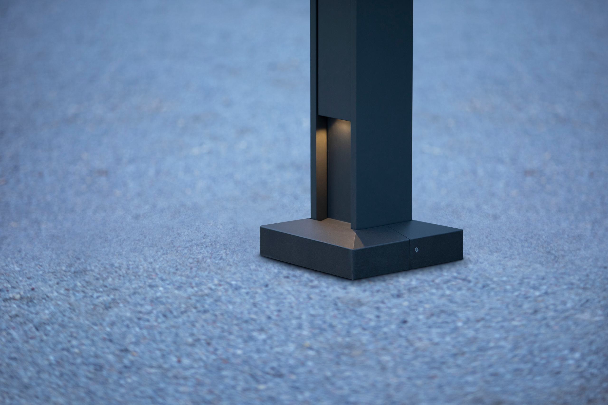 Profile Column Light - Landscape Forms