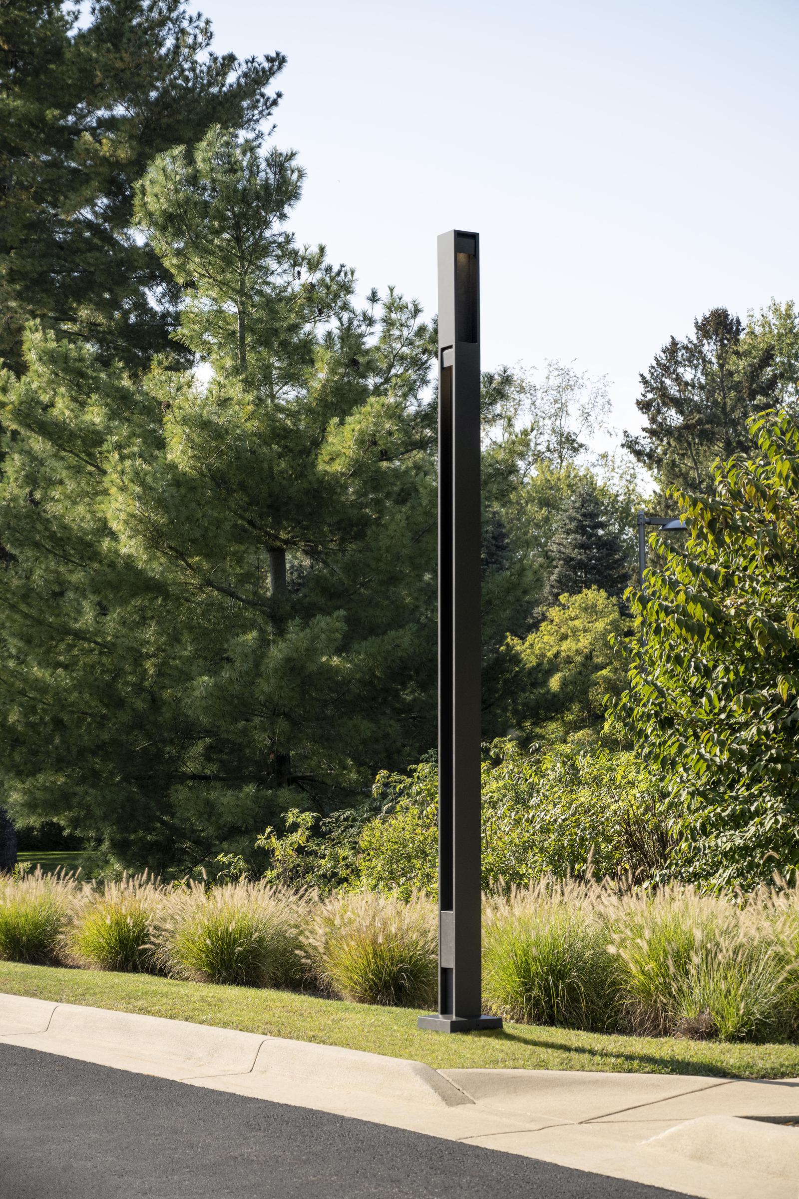 Feature Column Light Profile Column Light - Landscape Forms