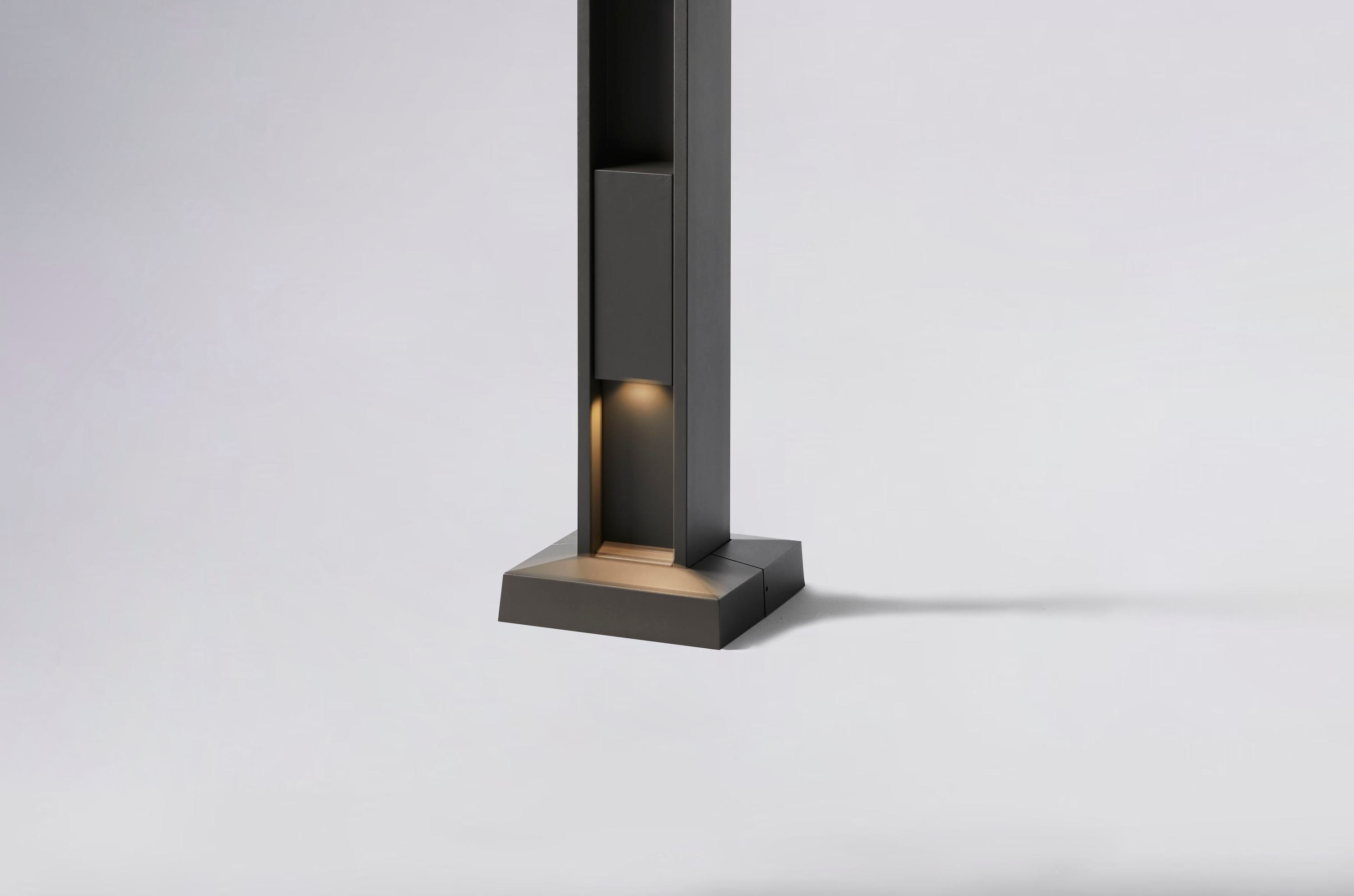 Profile Column Light - Landscape Forms